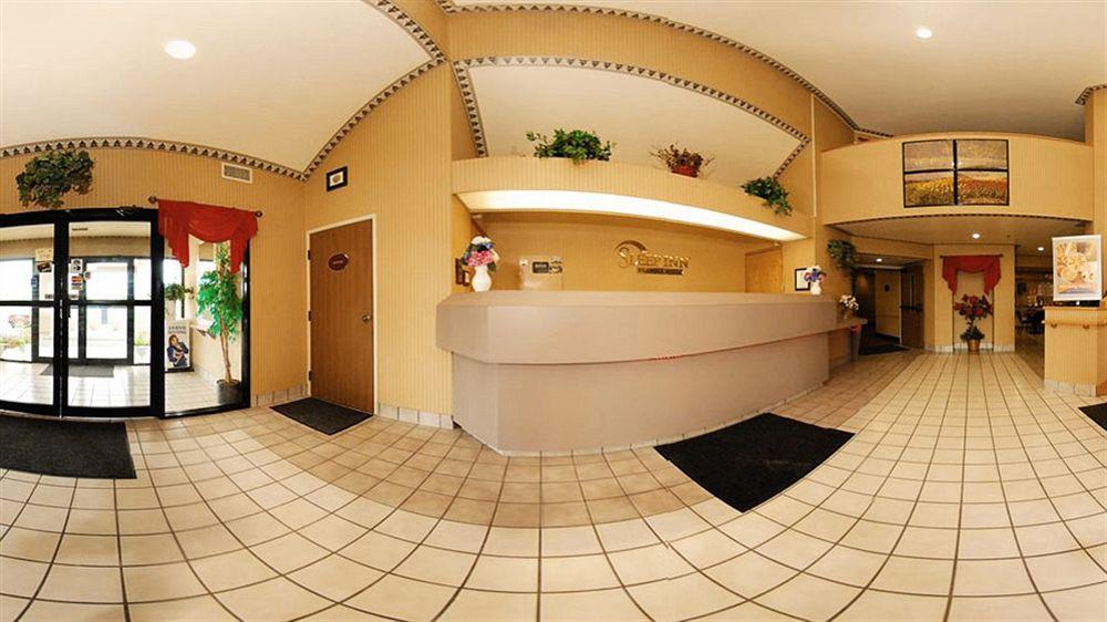 Baymont Inn & Suites By Wyndham Mukwonago Exterior foto